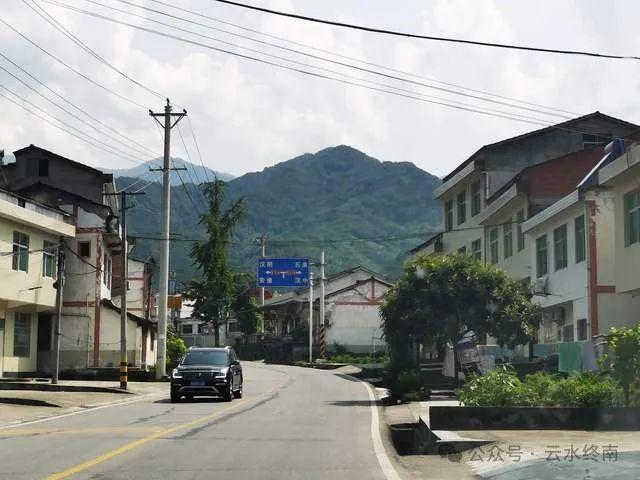 大竹县清河镇最新新闻，科技引领未来，高科技产品体验之旅报道