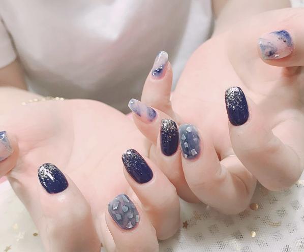 最新款美甲图片