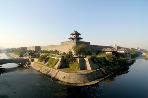 城墙德之旅，与自然美景的邂逅，追寻内心的平和与喜悦