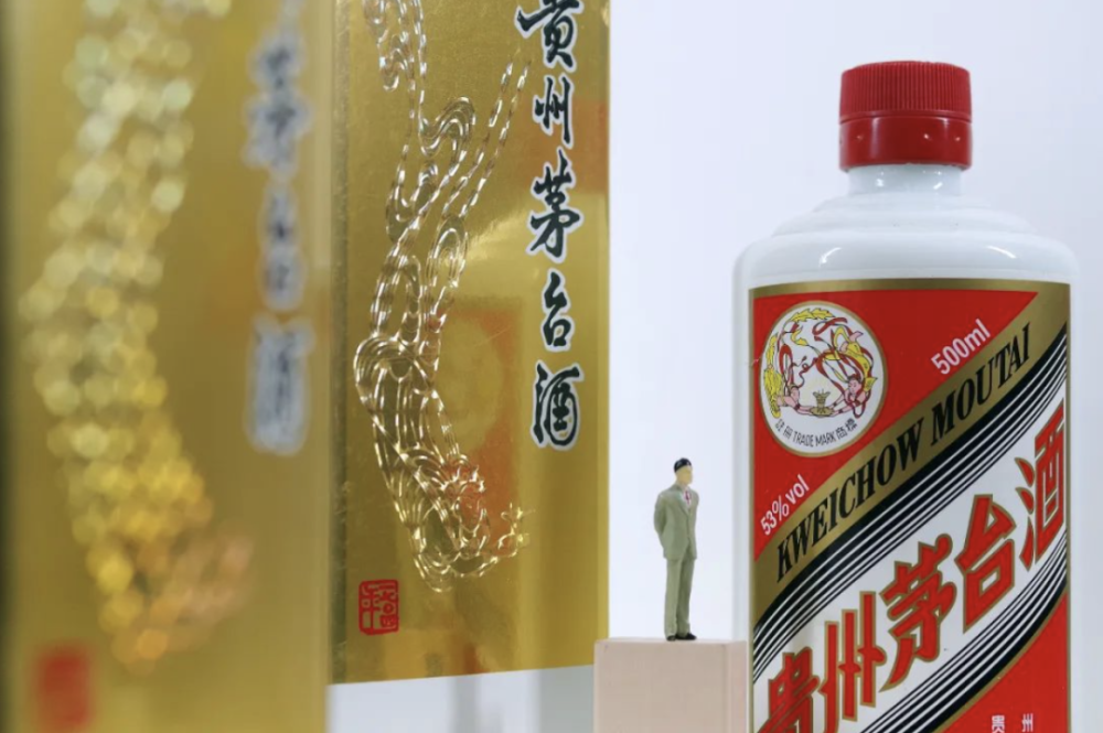 茅台佳酿，酒香中的友情故事与最新图片展示