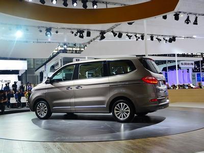 华颂7引领科技未来,重塑生活新篇章