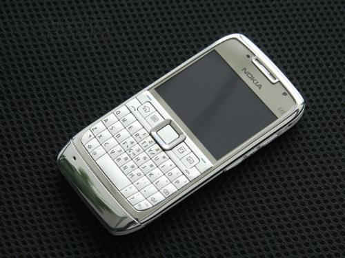 诺基亚900最新报价更新,经典手机动态一览