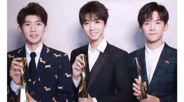 TFBoys最新杂志