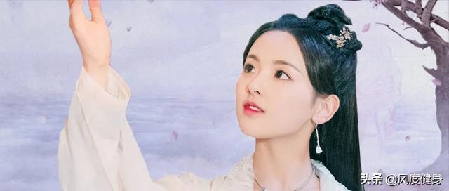 金炫雅最新动态,变化中的力量,学习铸就自信与成就