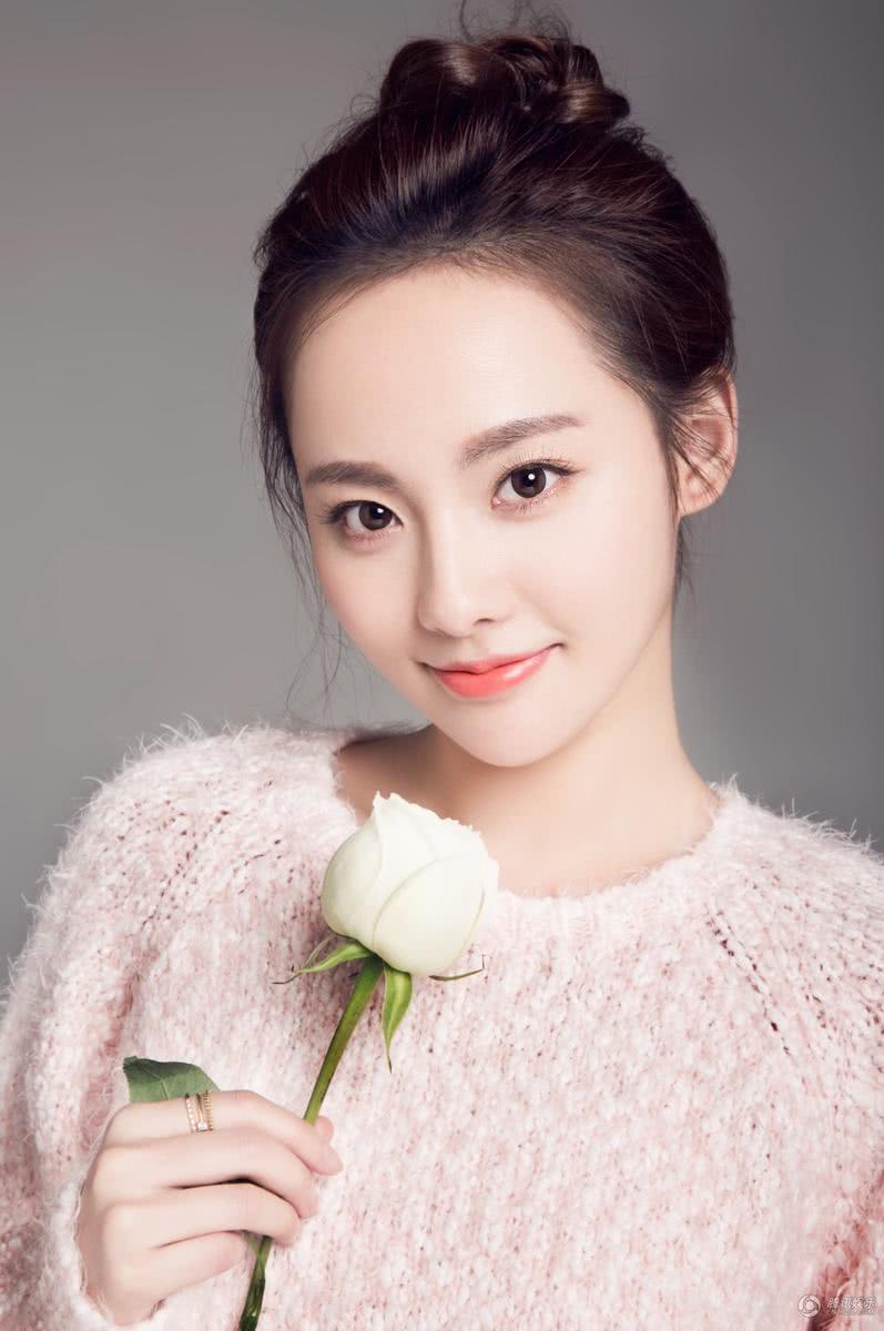 宣璐演员科技新品,未来生活魅力展现,科技惊艳四座!