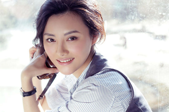 女演员王纯照片，详细步骤指南获取与欣赏美图