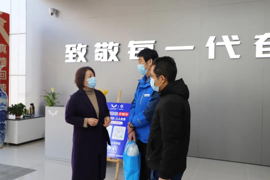 最新车展动态与小巷深处的汽车魅力小店探访报道