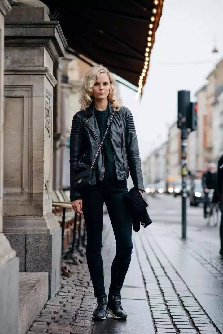 小巷深处的时尚秘境,最新皮衣潮流探索